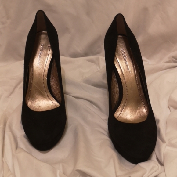 Shoes - Picture 6 of 6